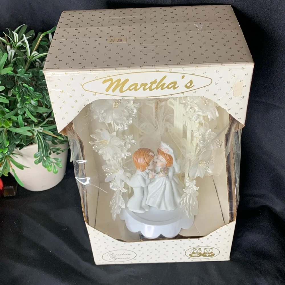 Vintage Martha’s Porcelain Figurine boxed wedding cake topper